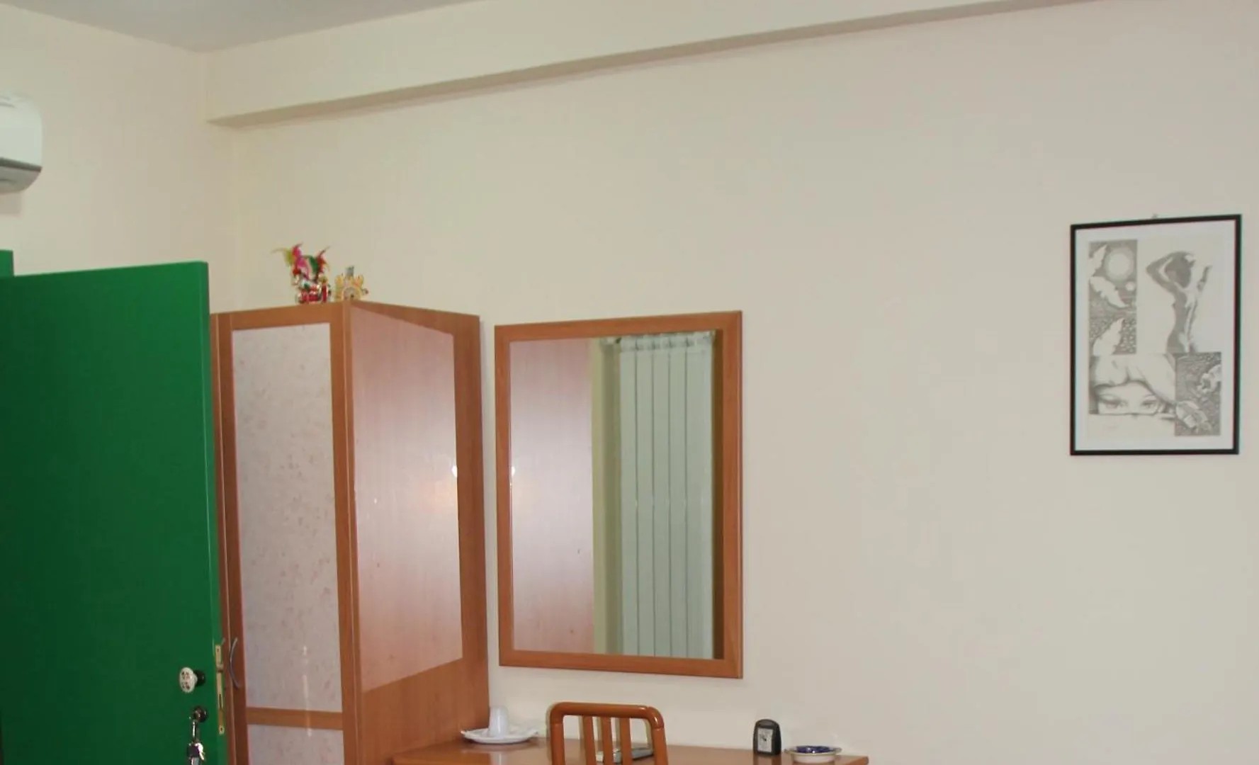 *** Bed and Breakfast B&B Luna Blu Μόντικα Ιταλία